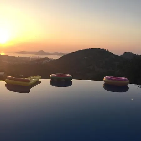 Great September Deals Luxury Villa/yalikavak Marina Views Infinity Pool&staff! Semesterbostad Gokcebel (Bodrum)